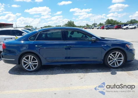 2018 Volkswagen Passat 2.0T R-Line/2.0T S из США, поврежденный, VIN 1VWAA7A34JC009932